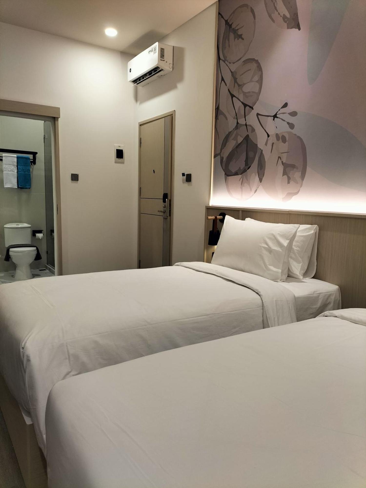 True Blue Hotel Menteng جاكرتا المظهر الخارجي الصورة